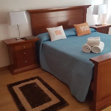 別荘 Casa Bonequinha ナザレ