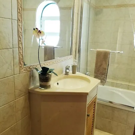 別荘 Casa Bonequinha ナザレ