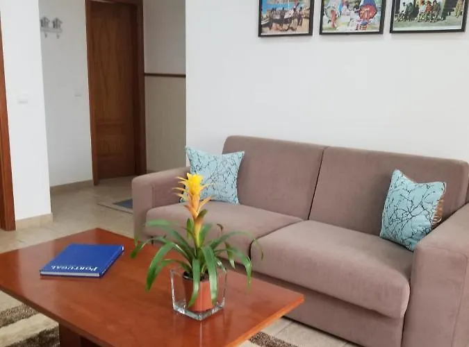 Casa Bonequinha بيت للعطل *